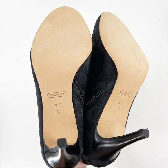 ✅ NWOB COACH Black Jacquard and Leather Delilah Booties SIZE 9.5 - Picture 8 of 11